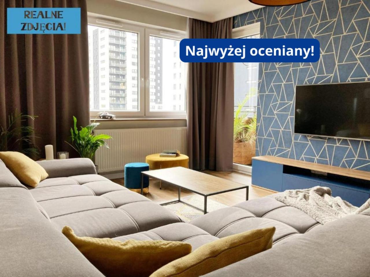 Gold Apart - Podziemny Garaz Blisko Stadionu I Lotniska - Wygoda, Styl I Komfort Poznan Luaran gambar